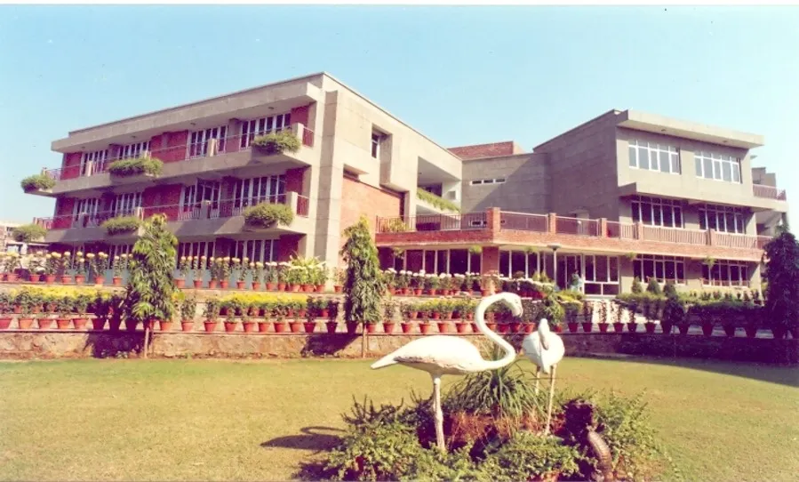 Delhi Public School — Vasant Kunj - photo 3